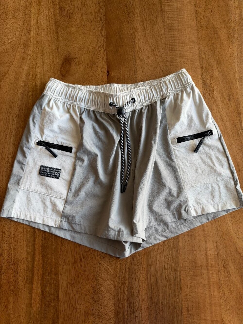 Bearded Goat Nylon Spandex Women's Two-Tone Gray Shorts Size M Athletic